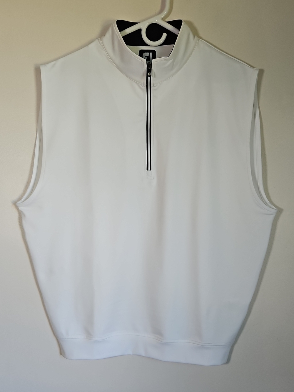 Footjoy Men's LG Performance Quarter Zip Golf Vest White Sleeveless